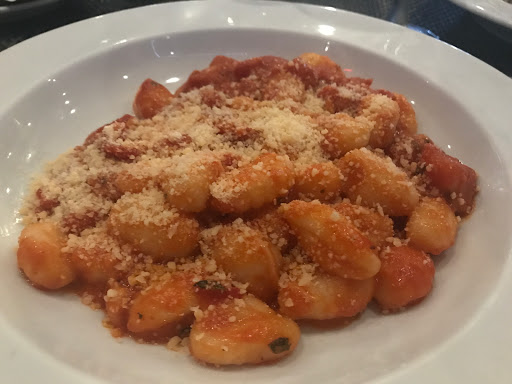 Italian Restaurant «Il Vaporetto», reviews and photos, 5894 Sunset Dr, South Miami, FL 33143, USA