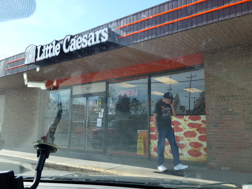 Pizza Restaurant «Little Caesars Pizza», reviews and photos, 1629 E Main St, Kent, OH 44240, USA