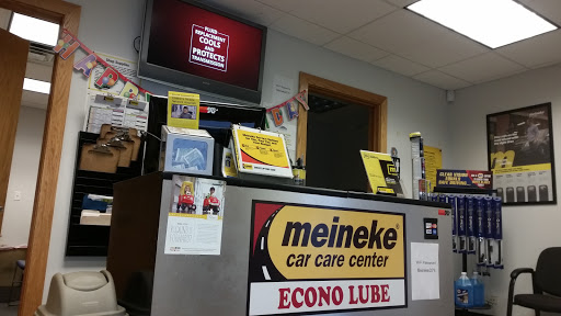 Auto Repair Shop «Meineke Car Care Center», reviews and photos, 376 Sundown Rd, South Elgin, IL 60177, USA