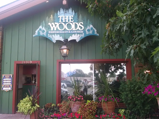 Italian Restaurant «The Woods Restaurant and lounge», reviews and photos, 21919 Center Ridge Rd, Cleveland, OH 44116, USA