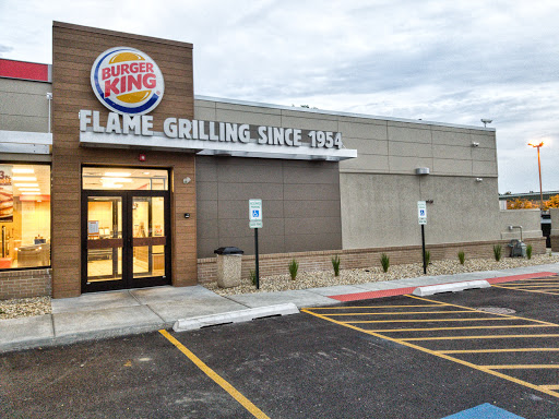 Fast Food Restaurant «Burger King», reviews and photos, 2060 95th St, Naperville, IL 60564, USA