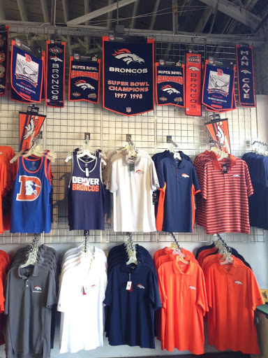 Sporting Goods Store «Sportsfan», reviews and photos, 1720 Federal Blvd, Denver, CO 80204, USA
