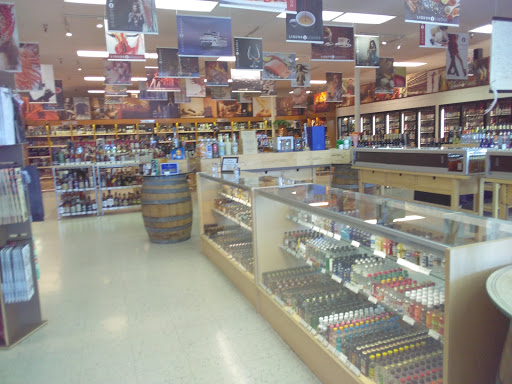 Liquor Store «Liquor & Liquor», reviews and photos, 2627 N Pearl St, Tacoma, WA 98407, USA