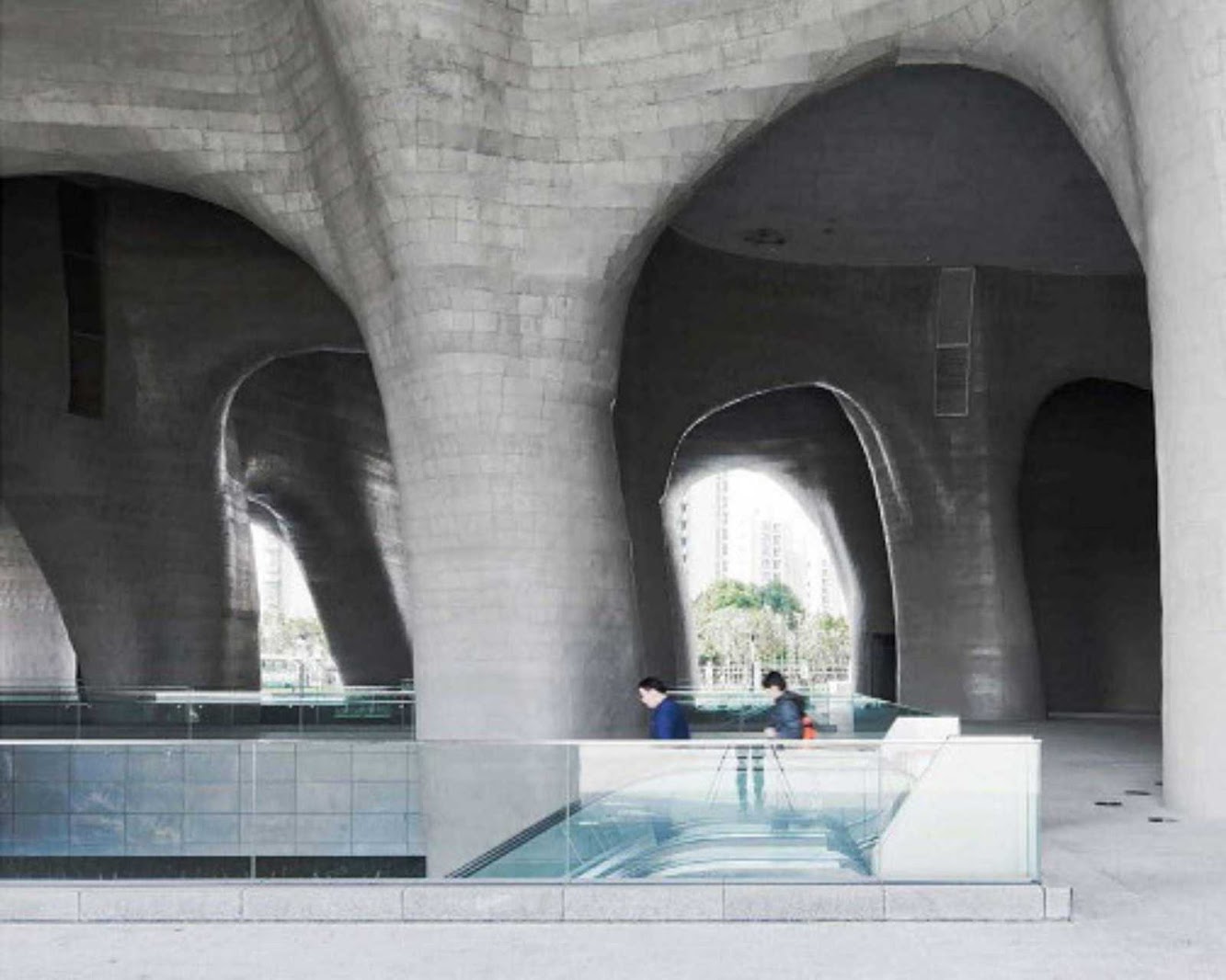 Arata Isozaki