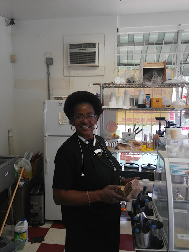 Ice Cream Shop «Dollie’s Ice Cream Palor», reviews and photos, 1260 Glenwood Ave SE, Atlanta, GA 30316, USA
