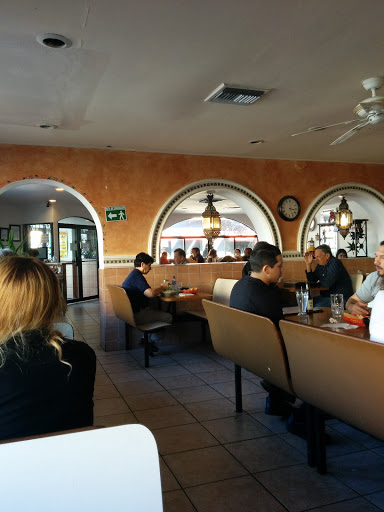 Cafeteria Leos, Av Obregon s/n, Centro, Nogales, Son., México, Restaurante de brunch | SON