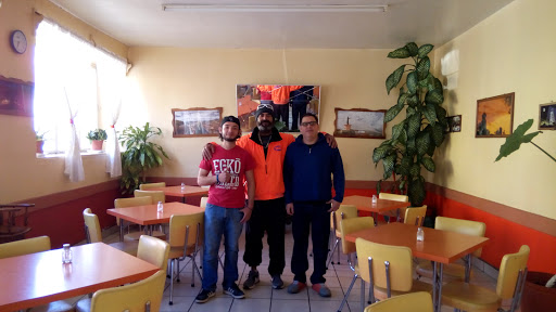 Cafe el Parralito, Coronado 30, Centro, 33580 Santa Bárbara, Chih., México, Restaurante | CHIH