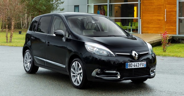 Renault Scenic and Grand Scenic MPVs Receive Second Facelift in a Year