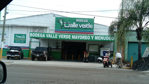 Abarrotes Valle Verde, Madero 866, Los Corrales, 59940 Cotija de la Paz, Mich., México, Supermercado | MICH