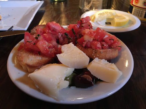 Italian Restaurant «Amore Pizzeria & Italian Kitchen», reviews and photos, 1 Kent Pl, Armonk, NY 10504, USA