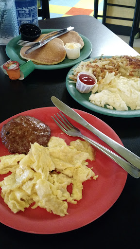 Breakfast Restaurant «East Egg on Sears Drive in Portage, MI», reviews and photos, 6907 Sears Dr, Portage, MI 49024, USA