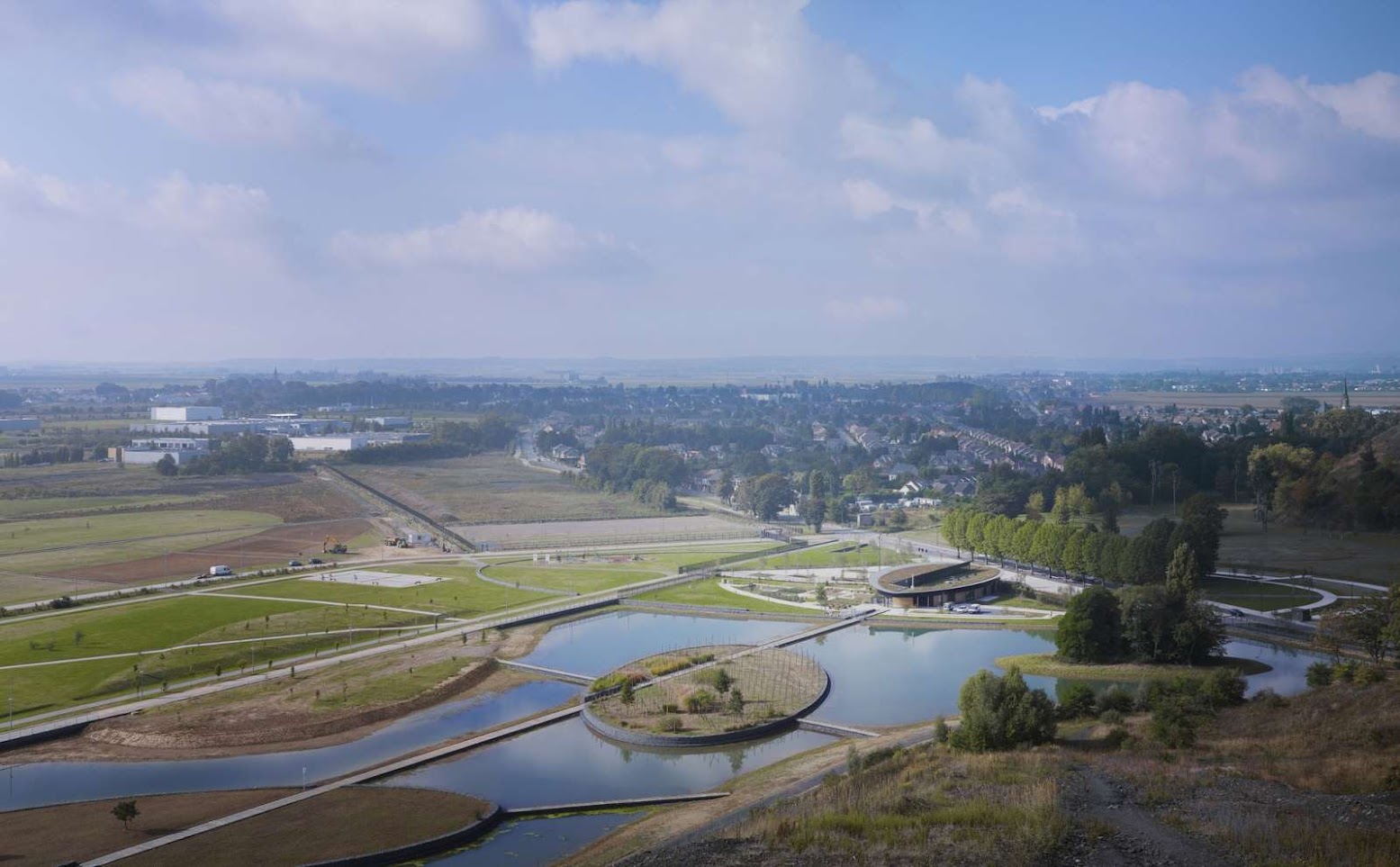 Aquaterra Environmental Centre by Tectoniques Architectes