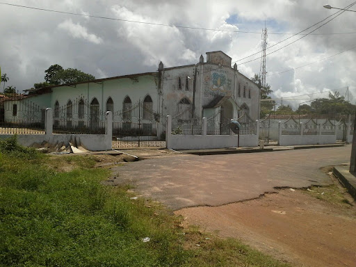 Igreja Batista Principe da Paz, R. Apinagés, 3579 - São Pio X, Capanema - PA, 68701-280, Brasil, Local_de_Culto, estado Pará