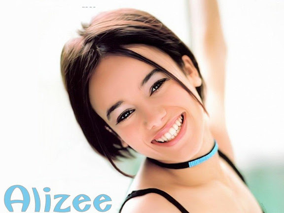  Alizee