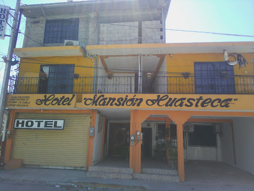 Hotel Mansion Huasteca, Primero de Mayo s/n, Revolución Mexicana, 93997 Pánuco, Ver., México, Alojamiento en interiores | ZAC