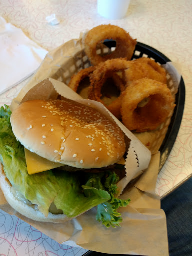 Hamburger Restaurant «Burgerville», reviews and photos, 1120 Lewis River Rd, Woodland, WA 98674, USA