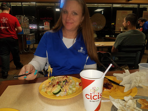 Restaurant «Cicis», reviews and photos, 121 S Interstate Hwy 35 #22a, New Braunfels, TX 78130, USA