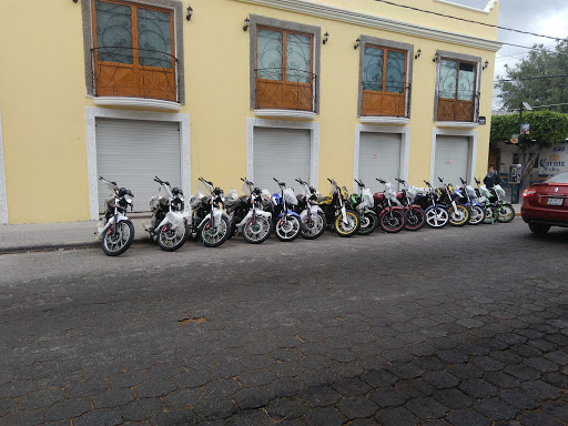 Distribuidora Italika, Calle 4 Oriente 148, Centro, 75700 Tehuacán, Pue., México, Concesionario de motocicletas | PUE