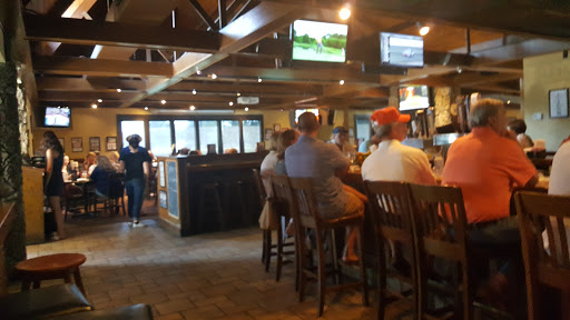 Restaurant «Hickory Tavern», reviews and photos, 143 Fernwood Dr, Spartanburg, SC 29307, USA