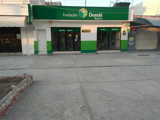 Fundación Dondé, 24350, Zona Centro, Escárcega, Camp., México, Banco | CAMP