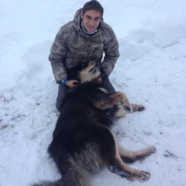 Виталий Петров и собака 9 декабря 2012