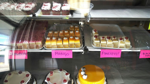 Bakery «Cake walk east windsor», reviews and photos, 8 Princeton Hightstown Rd, East Windsor, NJ 08520, USA