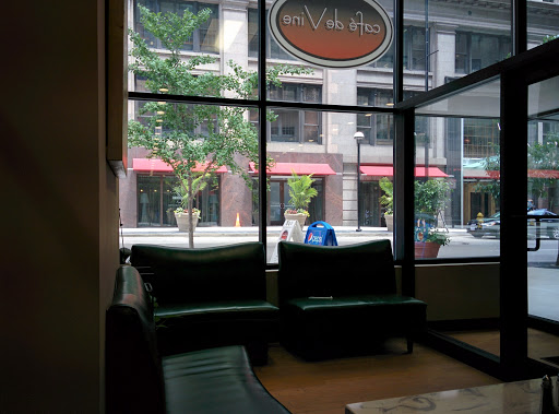 Restaurant «cafe deVine», reviews and photos, 41 E 4th St, Cincinnati, OH 45202, USA