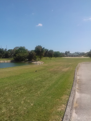 Golf Club «Crystal Lake Golf Club», reviews and photos, 3810 Crystal Lake Dr, Pompano Beach, FL 33064, USA