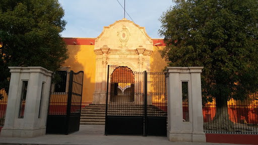 Casa De Cultura, Calle Allende 304, La Caridad, 99100 Sombrerete, Zac., México, Casa de la cultura | ZAC