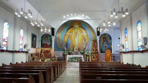 Parroquia Santa Teresa De Avila, Av la Sta Maria 3120, Gabilondo, 22040 Tijuana, B.C., México, Iglesia católica | BC