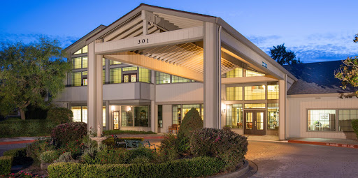 Oakmont Gardens