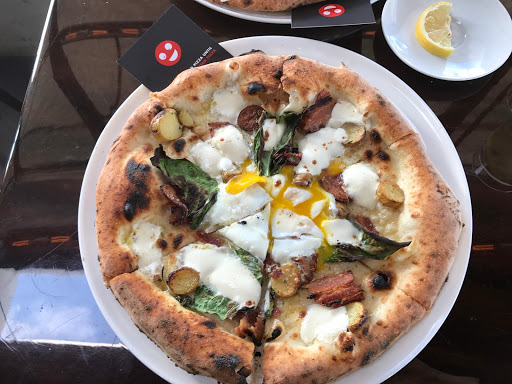 Pizza Restaurant «MidiCi The Neapolitan Pizza Company», reviews and photos, 14612 Ventura Blvd, Sherman Oaks, CA 91403, USA