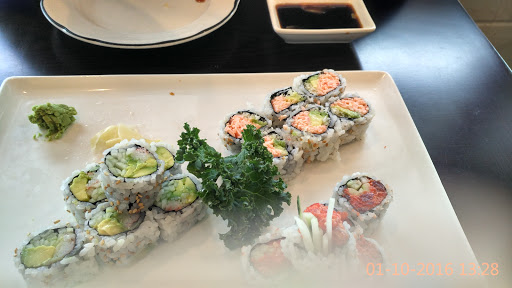 Japanese Restaurant «Mizu Ken Sushi», reviews and photos, 883 Montauk Hwy, Bayport, NY 11705, USA