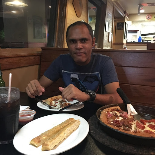Pizza Restaurant «Pizza Hut», reviews and photos, 732 E Cumberland St, Lebanon, PA 17042, USA