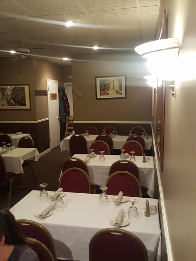 Italian Restaurant «Trattoria Roma», reviews and photos, 232 Leavenworth Rd, Shelton, CT 06484, USA