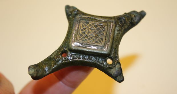 Rare 12th century kite brooch found on Irish island Rare 12th century kite brooch found on Irish island