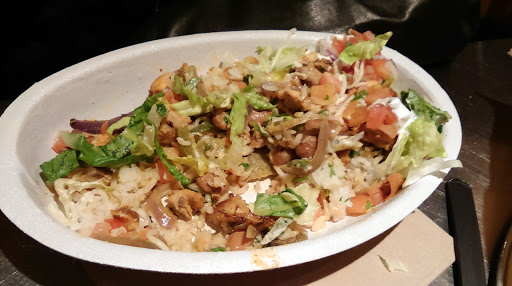 Mexican Restaurant «Chipotle Mexican Grill», reviews and photos, 375 N Milwaukee Ave, Vernon Hills, IL 60061, USA