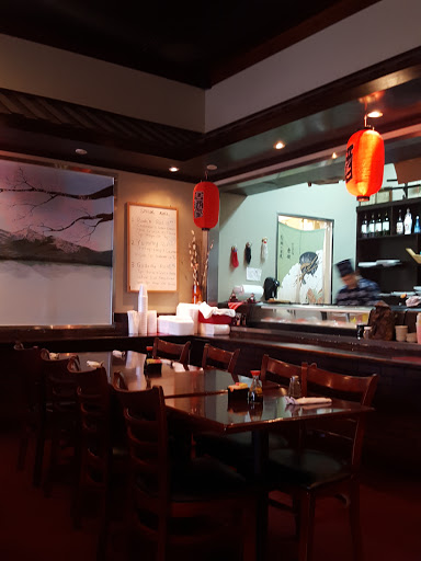 Japanese Restaurant «Mt Fuji Japanese Restaurant», reviews and photos, 1410 N Brindlee Mountain Pkwy, Arab, AL 35016, USA