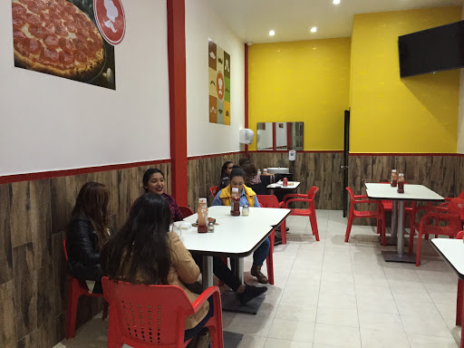 Mostachos Pizza Atotonilco, Plaza Comercial Del Valle, Avenida Independencia s/n, La Selva, 47750 Atotonilco el Alto, Jal., México, Restaurante de comida para llevar | JAL