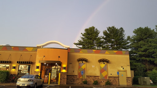 Mexican Restaurant «Taco Bell», reviews and photos, 1250 Farmington Ave, Bristol, CT 06010, USA