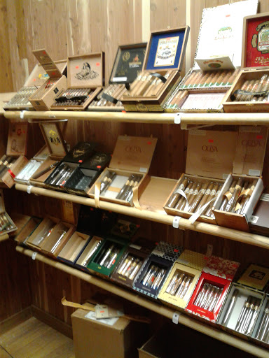 Tobacco Shop «L & M Tobacco», reviews and photos, 1581 General Booth Blvd # 116, Virginia Beach, VA 23454, USA