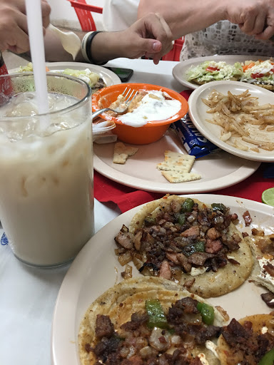 Cenaduría La Colimense, Calle Morelos 601, Ciudad Mante Centro, 89800 El Mante, Tamps., México, Restaurante de comida para llevar | TAMPS