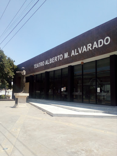 Teatro Alberto M. Alvarado, Blvd. Miguel Alemán, Primero de Cobián Centro, 35000 Gómez Palacio, Dgo., México, Teatro de artes escénicas | DGO