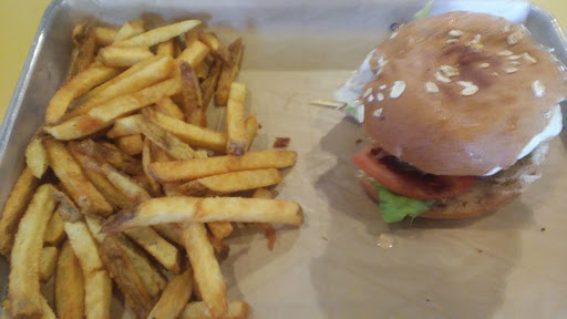 American Restaurant «MOOYAH Burgers, Fries & Shakes», reviews and photos, 3721 Pecan Blvd #10, McAllen, TX 78501, USA