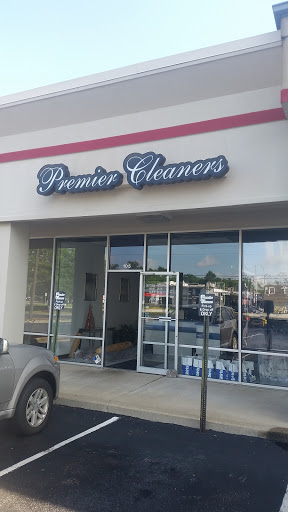Dry Cleaner «Premier Cleaners», reviews and photos, 12121 Shelbyville Rd # 105, Louisville, KY 40243, USA