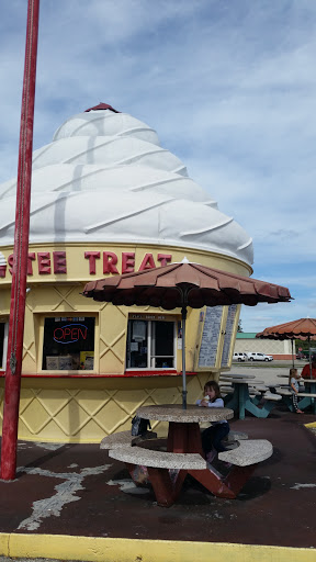Ice Cream Shop «Twistee Treat», reviews and photos, 10 Pine Island Rd, Fort Myers, FL 33903, USA