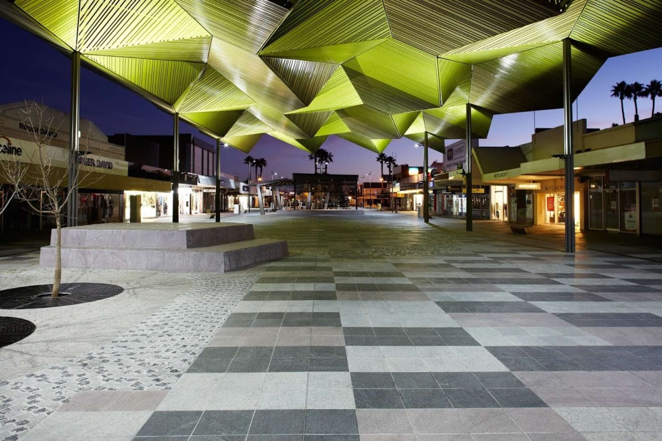 04-Langtree-Mall-Pavilion-by-Bellemo-&-Cat