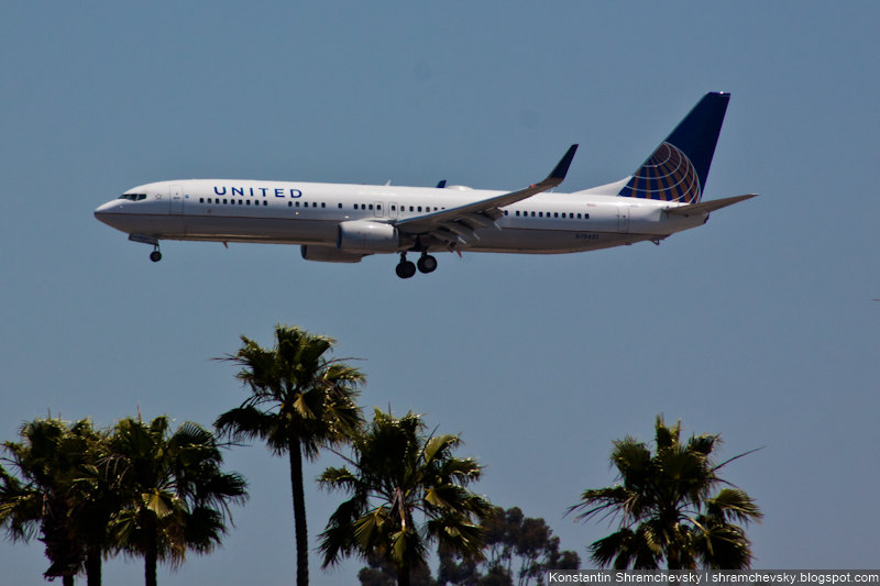 USA California San Diego Internagional Airport Lindbergh Field United Boeing 737 США Калифорния Сан-Диего Международный Аэропорт Линдберг Филд поле Юнайтед Боинг 737