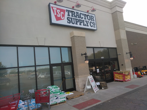Home Improvement Store «Tractor Supply Co.», reviews and photos, 66143 Van Dyke, Washington, MI 48095, USA