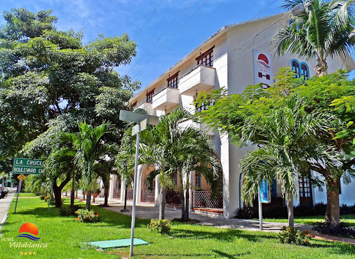 Hotel Villablanca Huatulco, Boulevard Benito Juárez s/n, Sector R, 70989 Bahias de Huatulco, OAX, México, Hotel de 4 estrellas | OAX